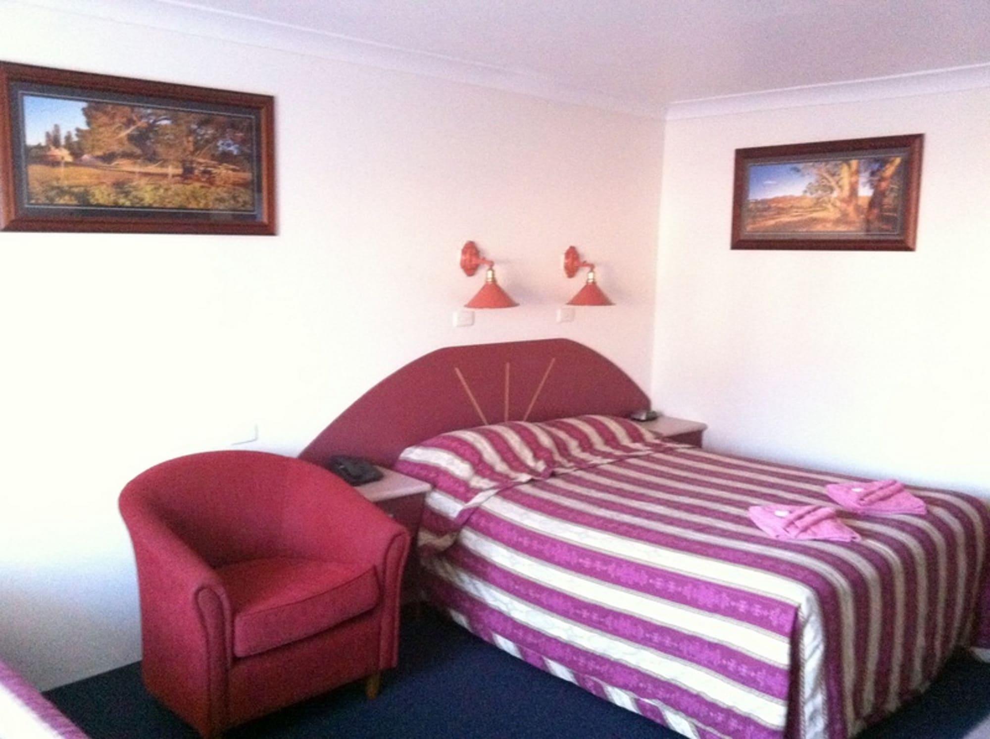 Homestead Motel Dubbo Ngoại thất bức ảnh