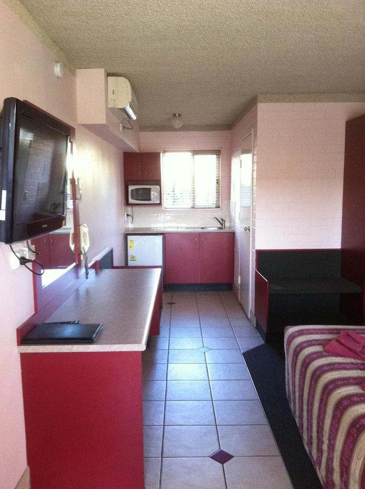 Homestead Motel Dubbo Ngoại thất bức ảnh