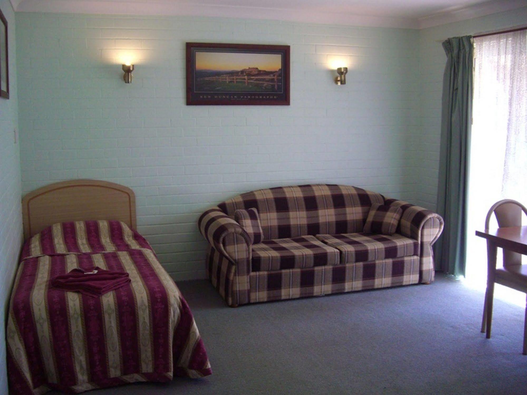 Homestead Motel Dubbo Ngoại thất bức ảnh
